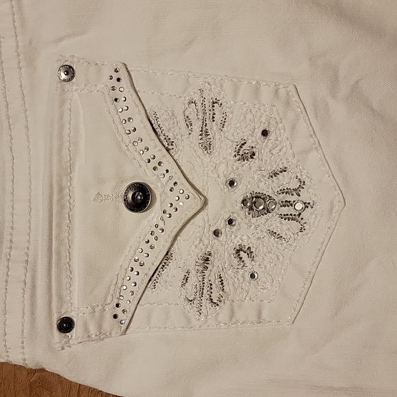 Nine West Capris - Picture 5 of 6